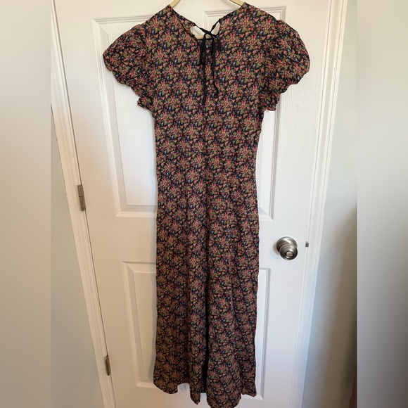 NWT Doen Rhodia Dress in Noir Forest Floral - Picture 2 of 6